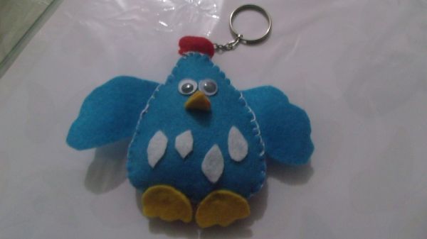 GALINHA PINTADINHA CHAVEIRO